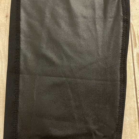 Gap Fit Girl’s Faux Leather Black Leggings - Picture 4 of 5